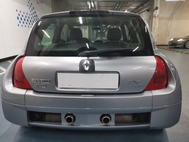 2001  Hatchback Renault Clio full