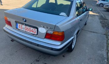 1995  Sedan BMW 320i full